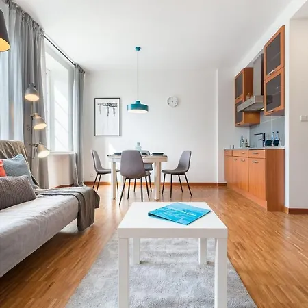 Rent Like - Piwna 49 *
