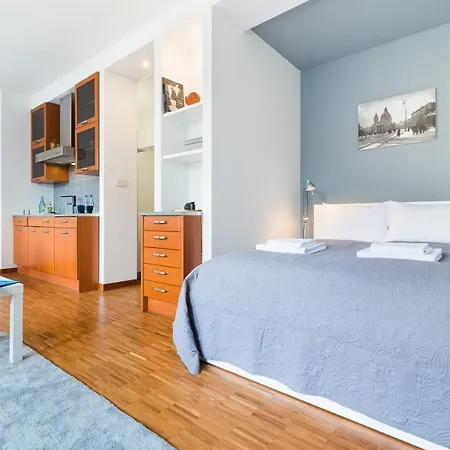 Rent Like - Piwna 49 Apartment Warsaw